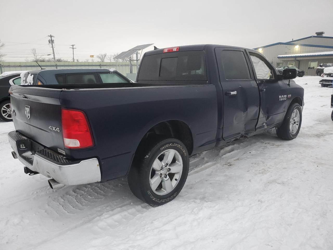 2017 RAM 1500 - Image 3