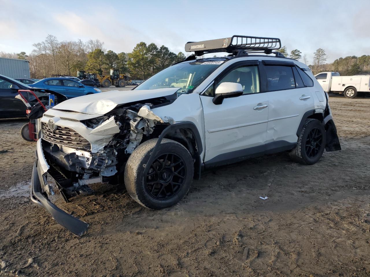 2019 Toyota RAV 4 - Image 1