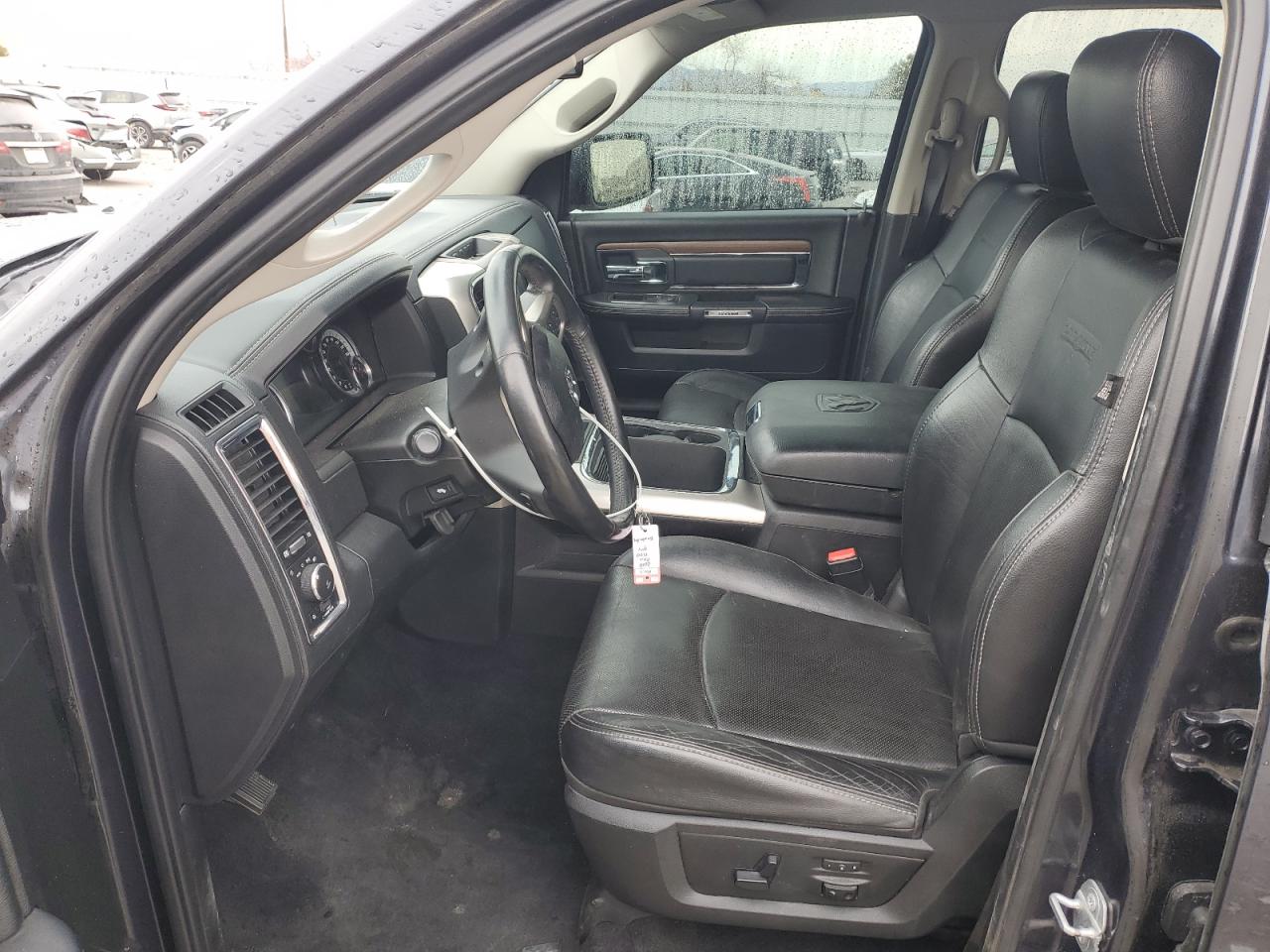 2016 RAM 1500 - Image 7