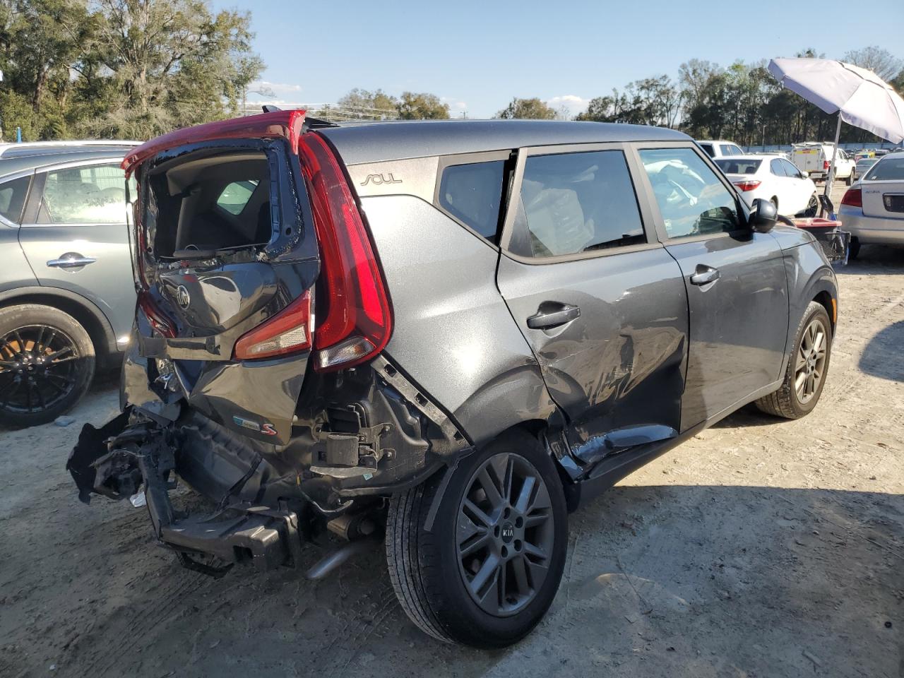 2021 Kia Soul - Image 3