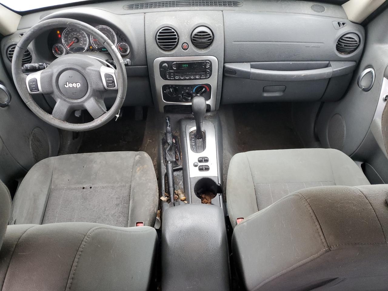 2006 Jeep Liberty (North America) - Image 8