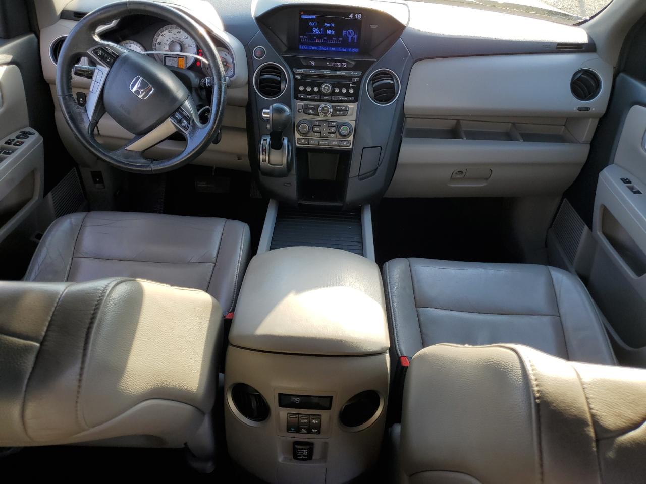 2014 Honda Pilot - Image 8