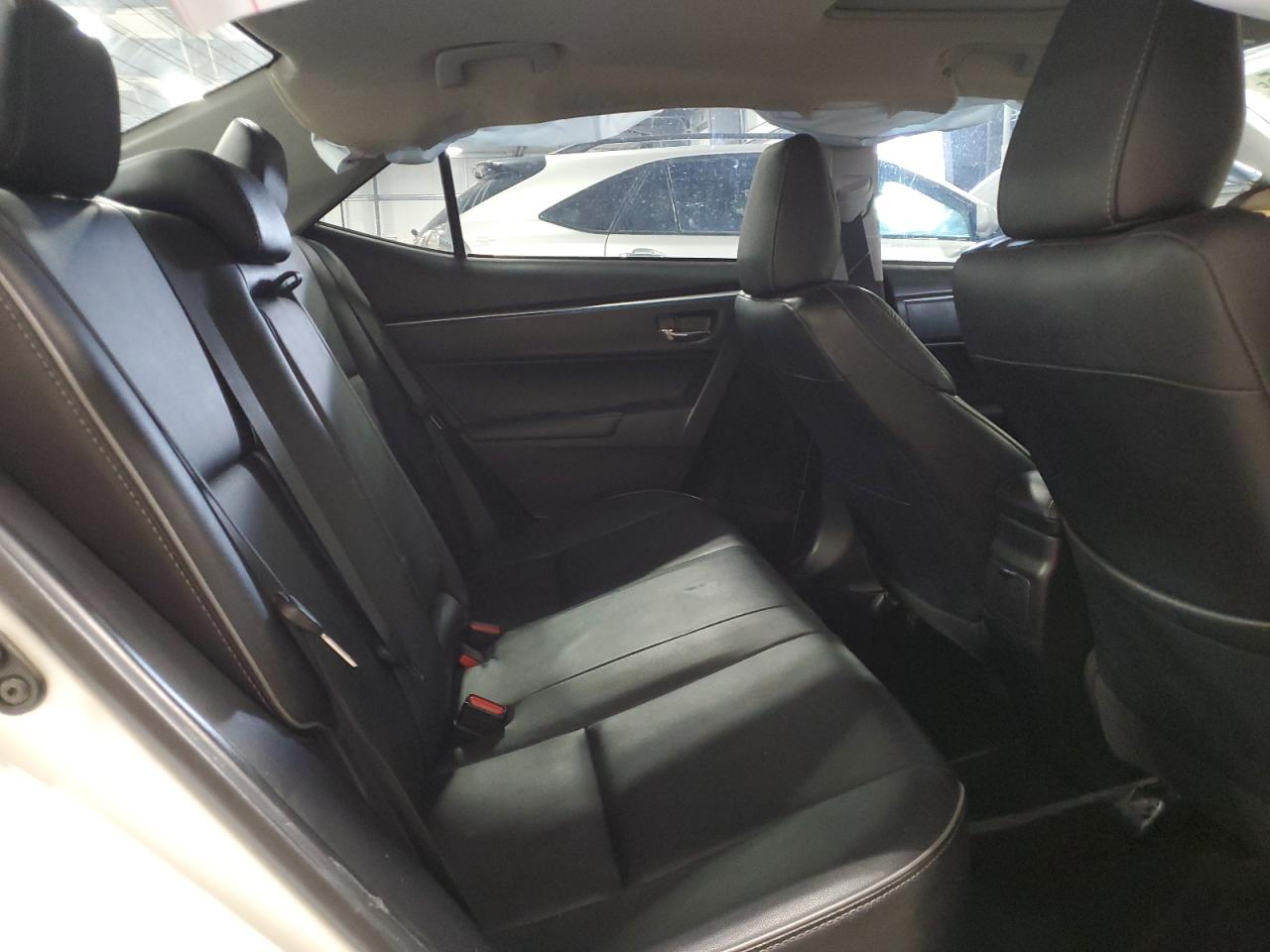 2016 Toyota Corolla - Image 10