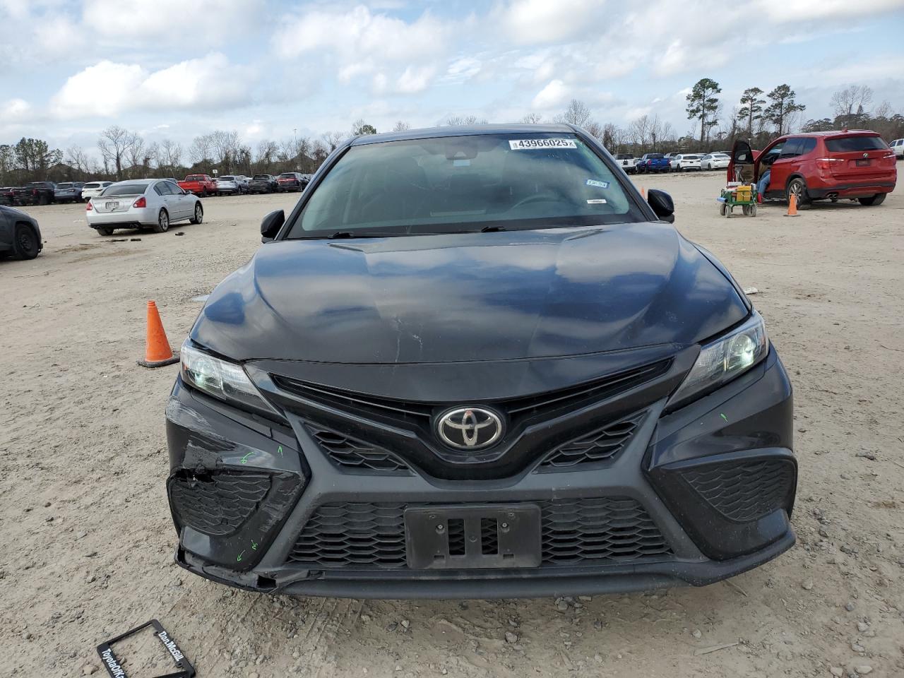 2021 Toyota Camry - Image 5