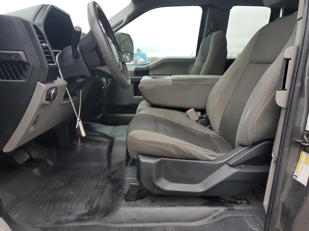 2015 Ford F-150 - Image 7