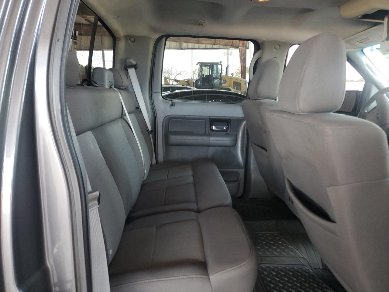 2006 Ford F-150 - Image 10
