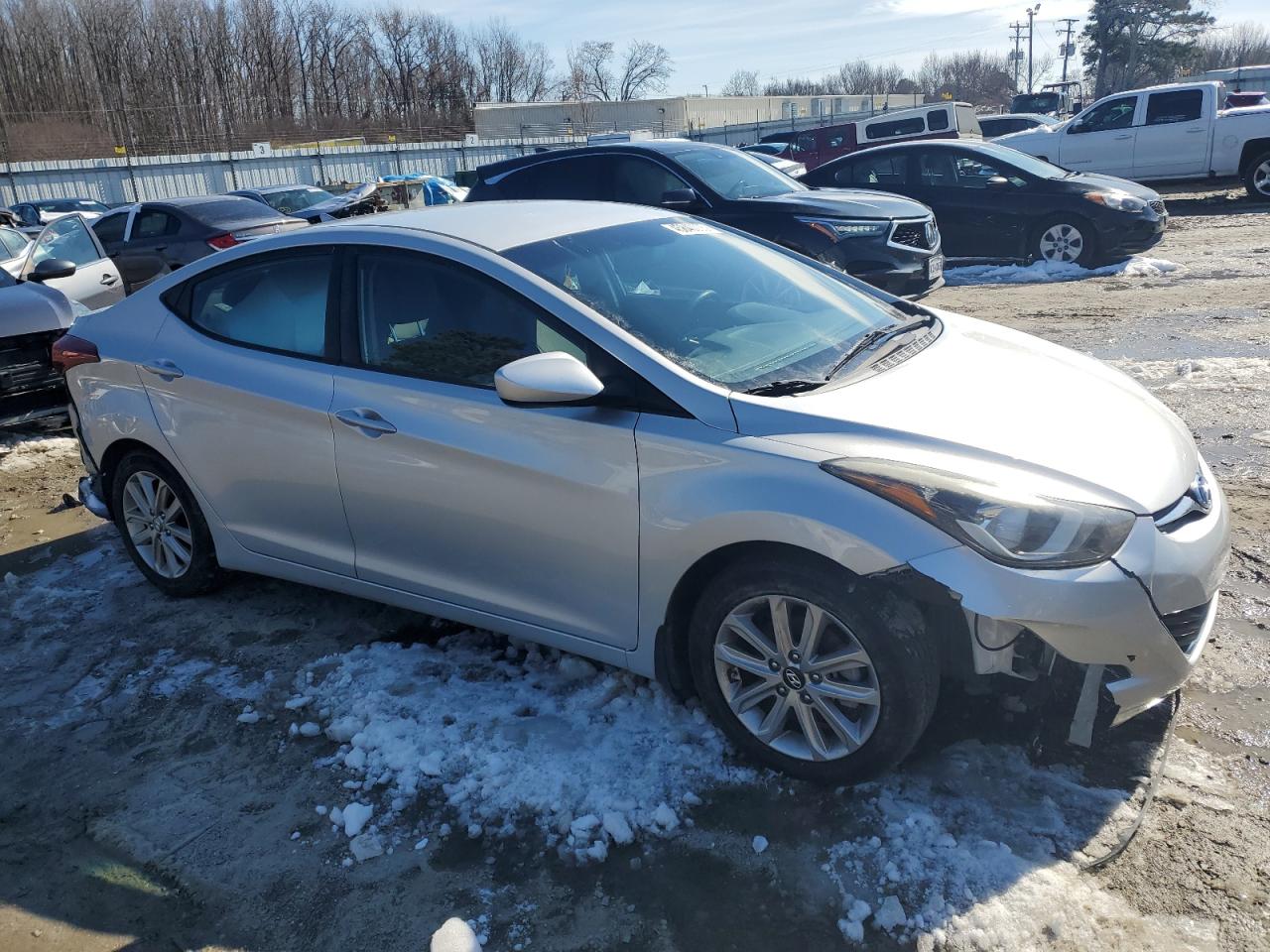 2015 Hyundai Elantra - Image 4