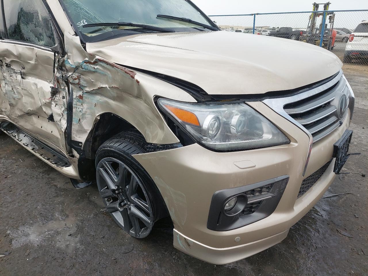 JTJHY00WXF4169067 - 2015 Lexus LX570 - #46769955