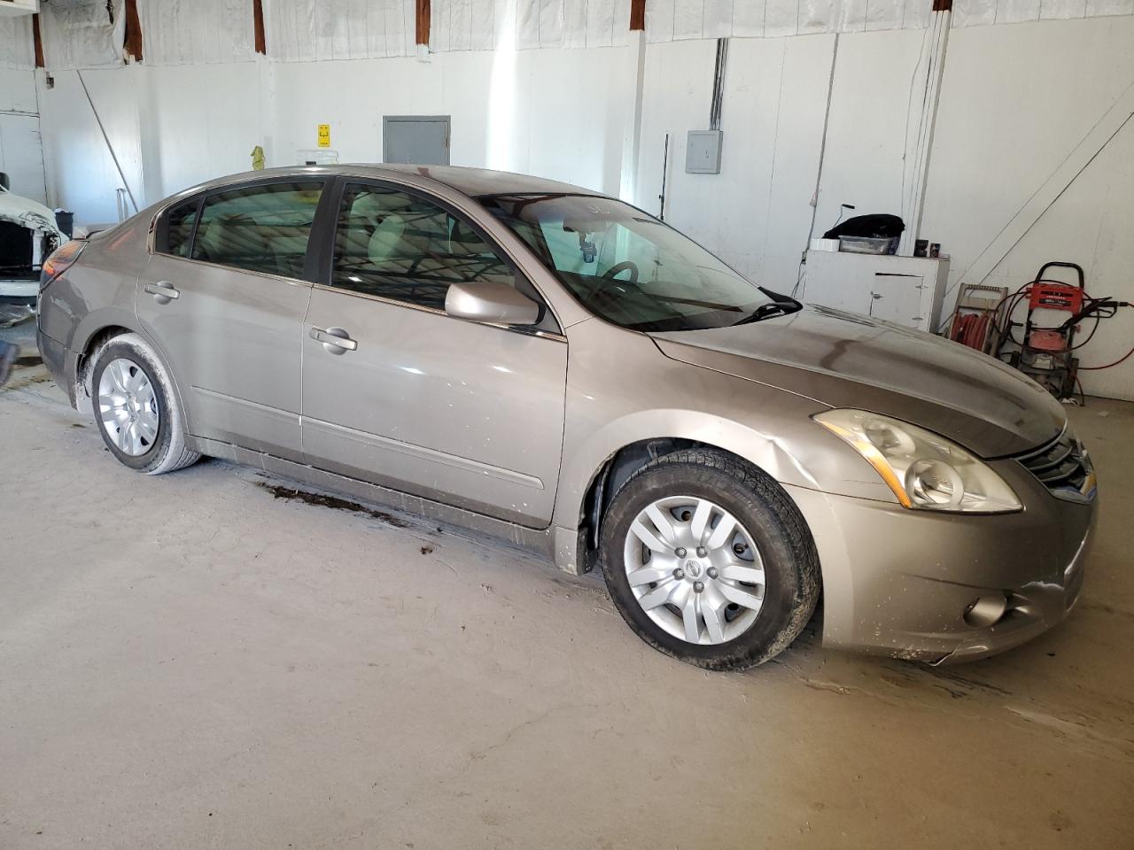 2012 Nissan Altima - Image 4