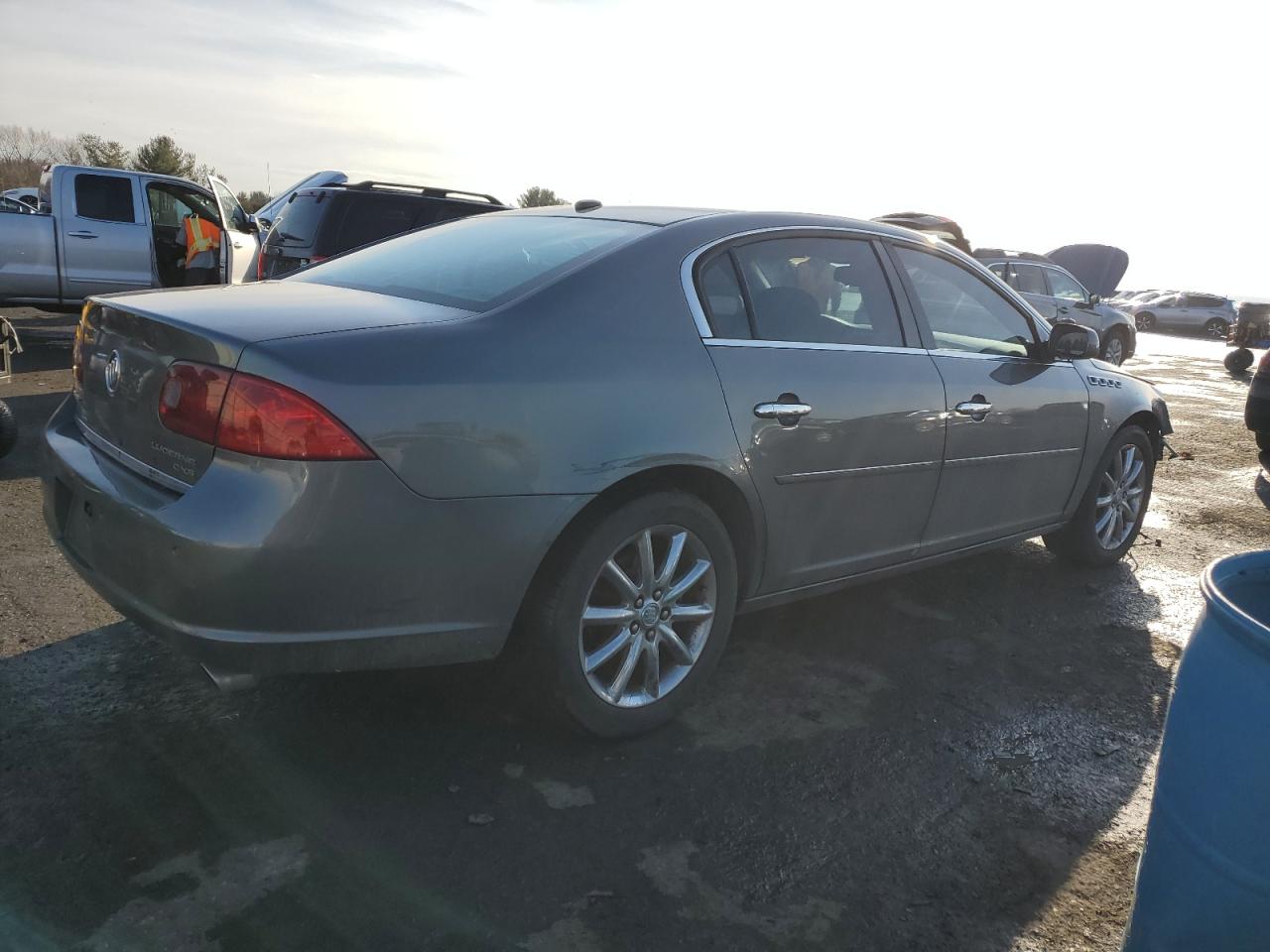 2006 Buick Lucerne - Image 3