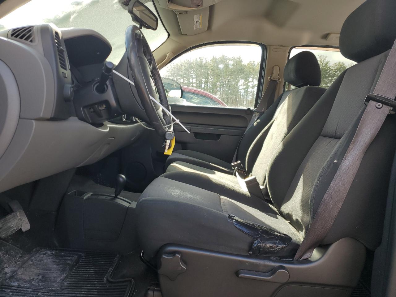 2011 Chevrolet Silverado - Image 7