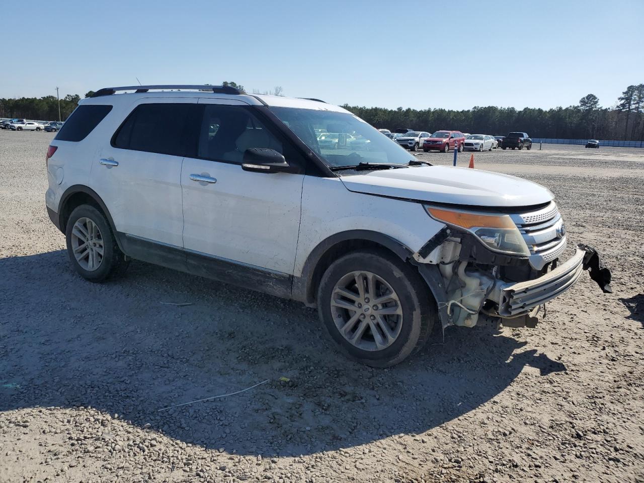 2015 Ford Explorer - Image 4
