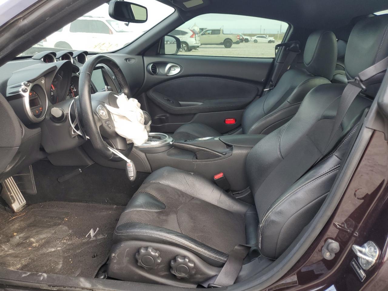 2014 Nissan 370Z - Image 7
