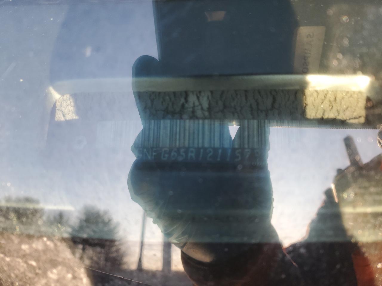 2002 Chevrolet Express - Image 13