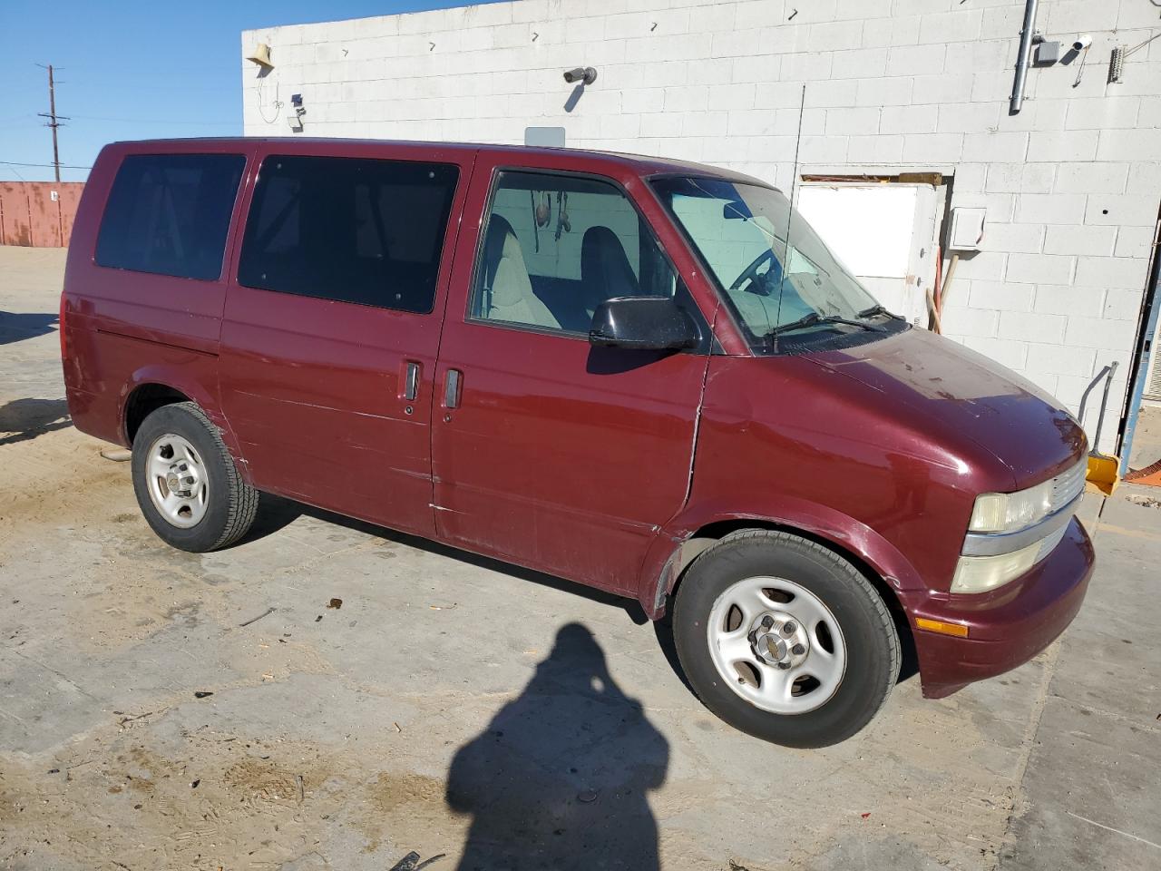 2003 Chevrolet Astro - Image 4