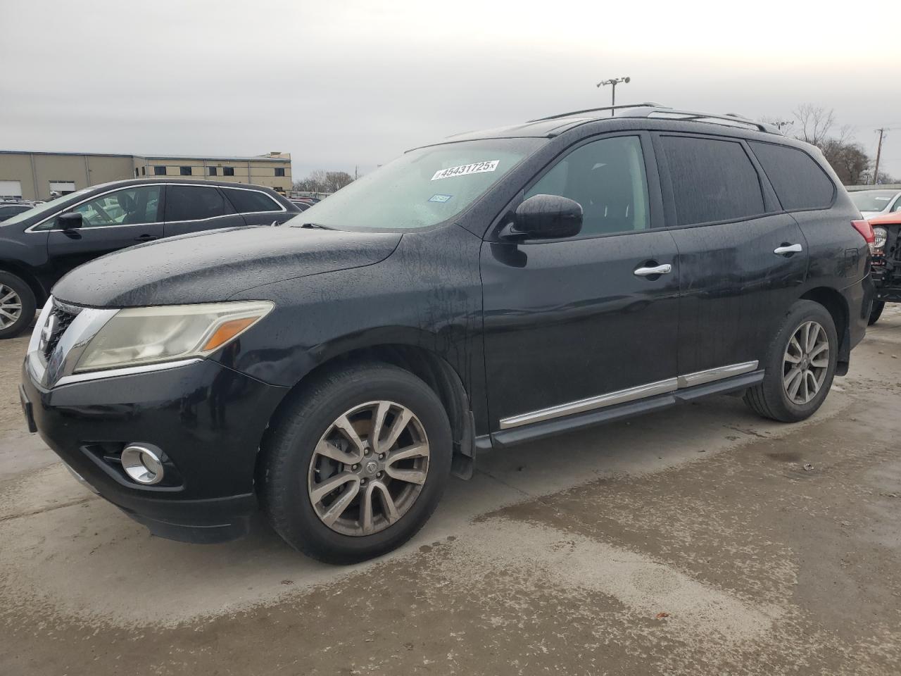 2014 Nissan Pathfinder - Image 1