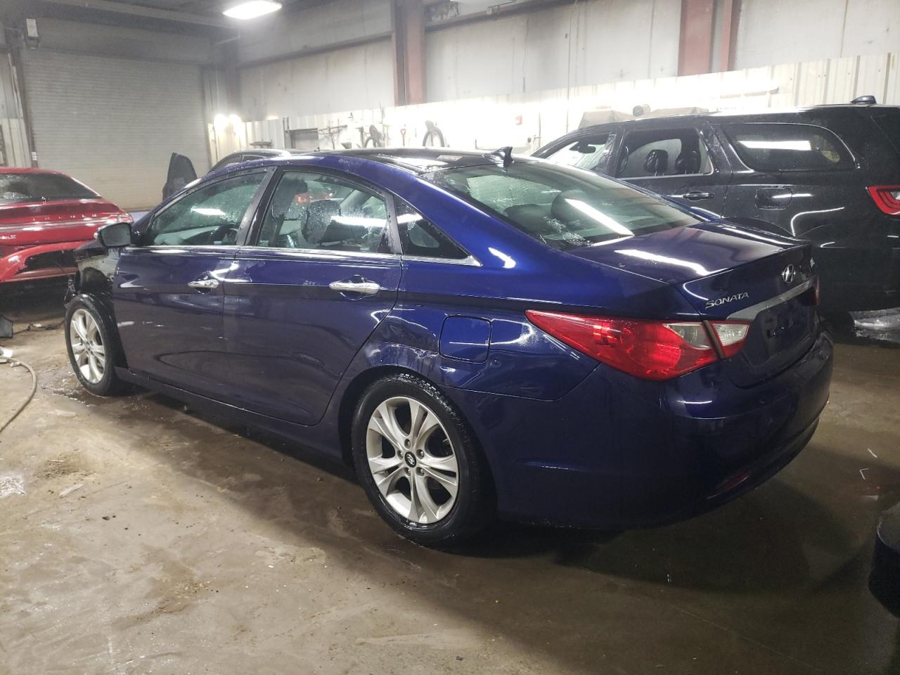 2013 Hyundai Sonata - Image 2