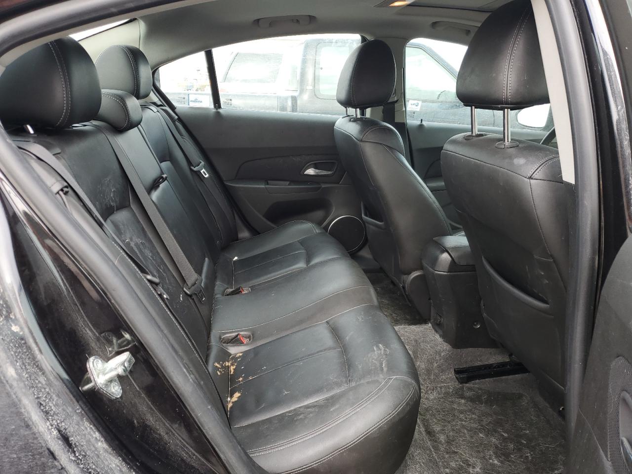 2011 Chevrolet Cruze - Image 11