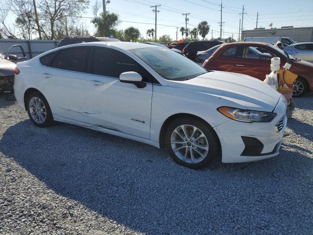  FORD FUSION 2019 Biały