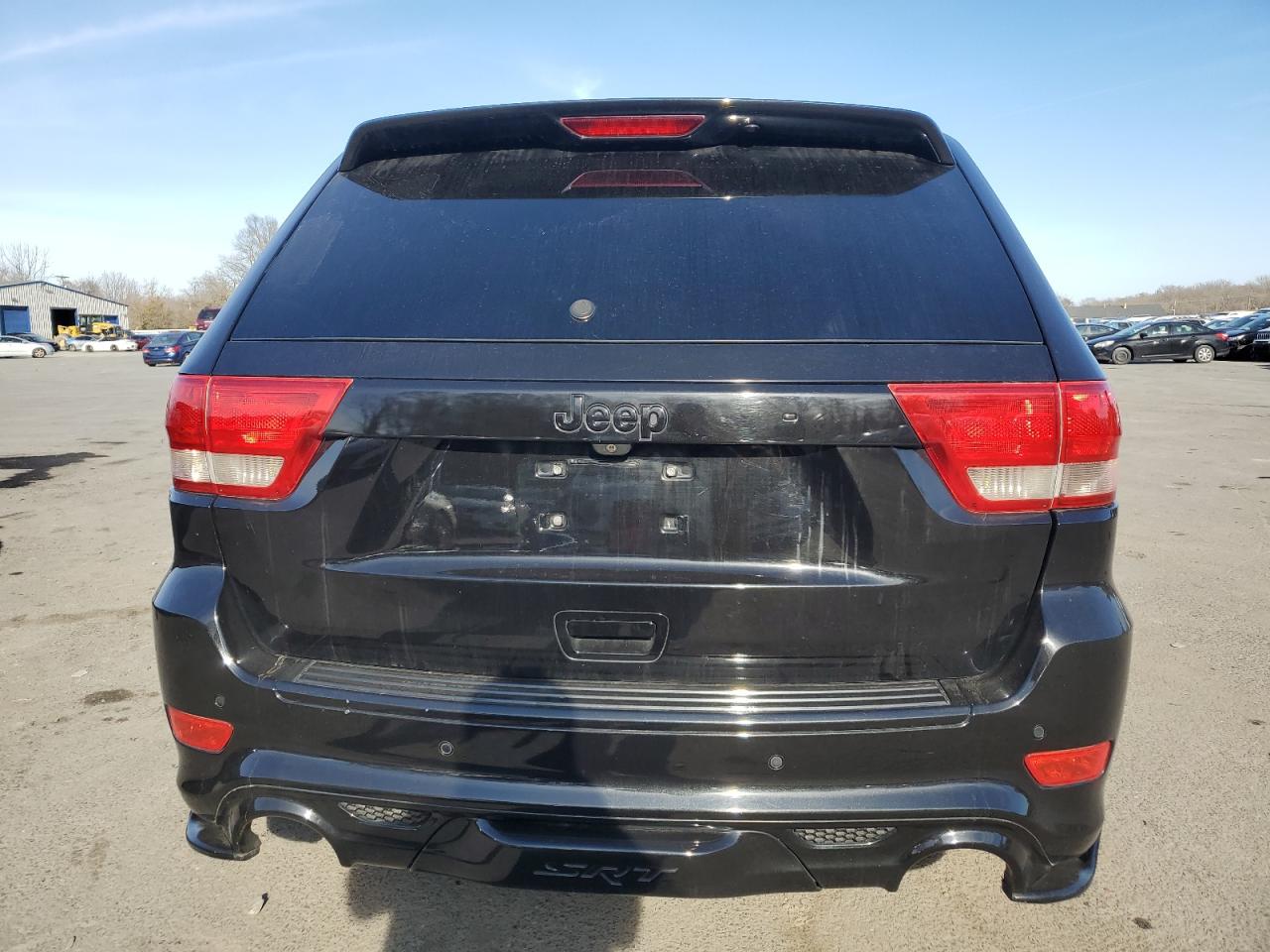2012 Jeep Grand Cherokee - Image 6
