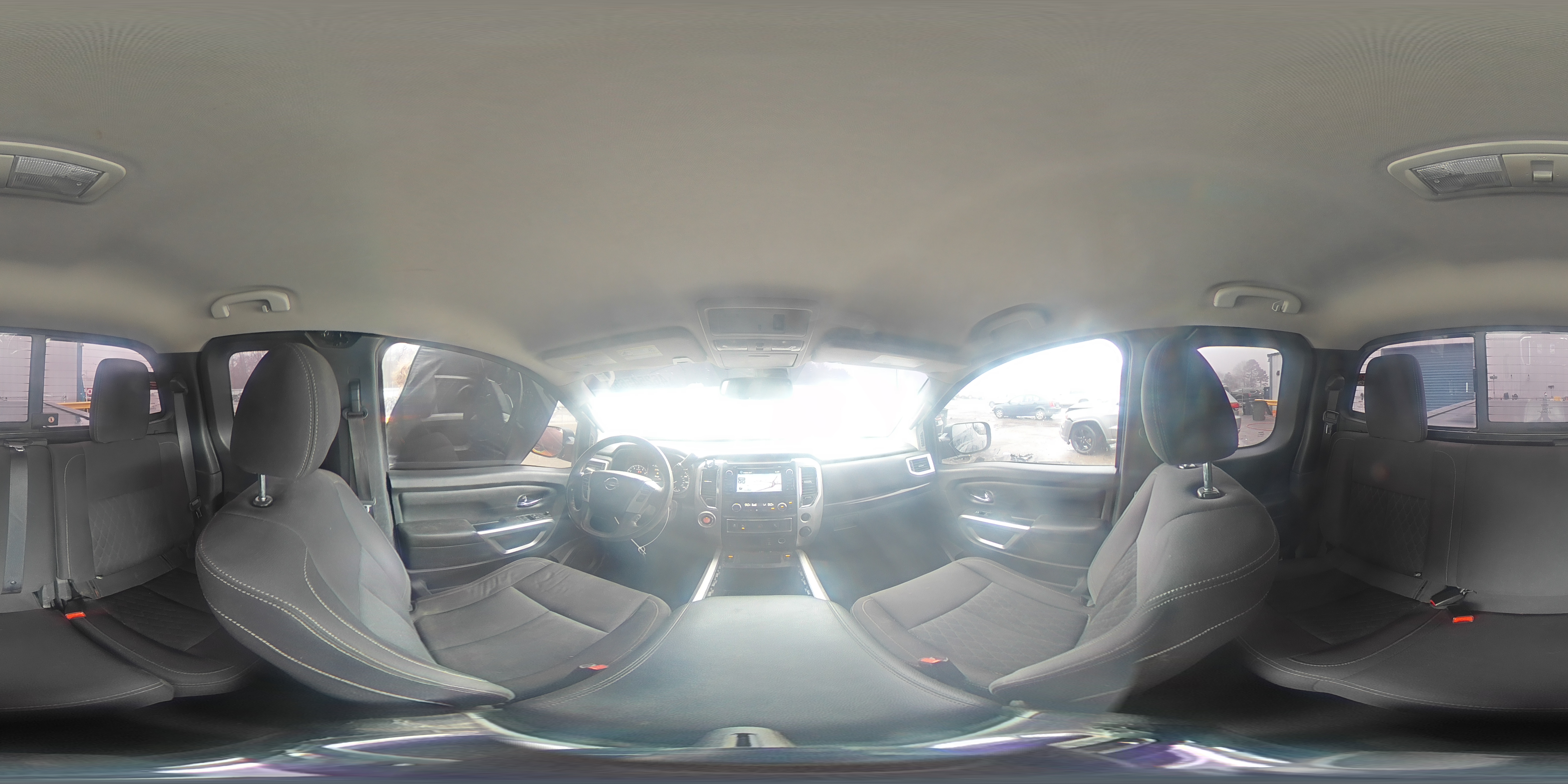 2018 Nissan Titan - Image 14