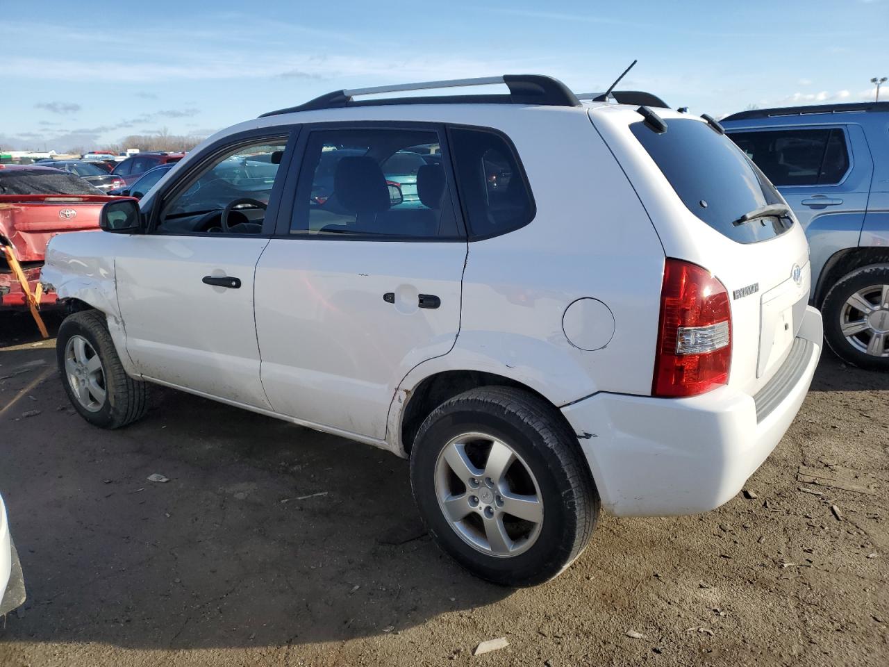2007 Hyundai Tucson - Image 2