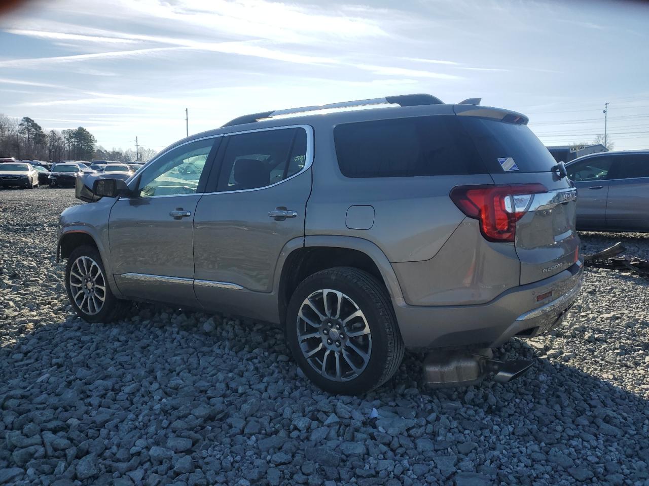2022 GMC Acadia - Image 2