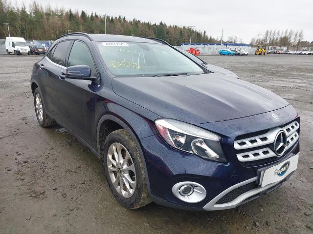 2017 MERCEDES BENZ GLA 200 SE