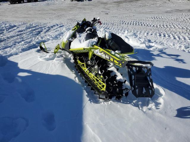 2019 POLA SNOWMOBILE
