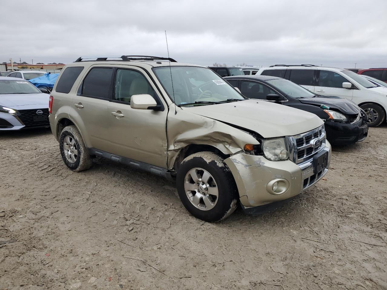 2011 Ford Escape - Image 4