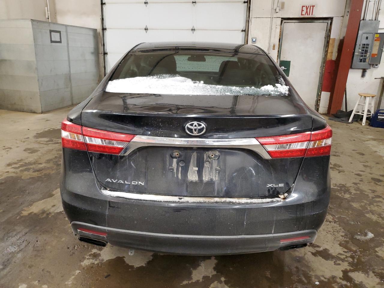 2014 Toyota Avalon - Image 6