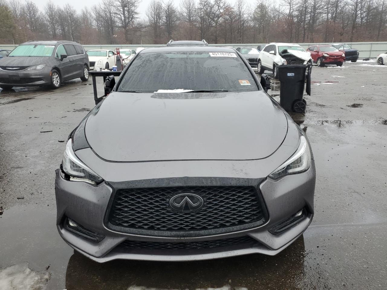 2017 Infiniti Q60 - Image 5