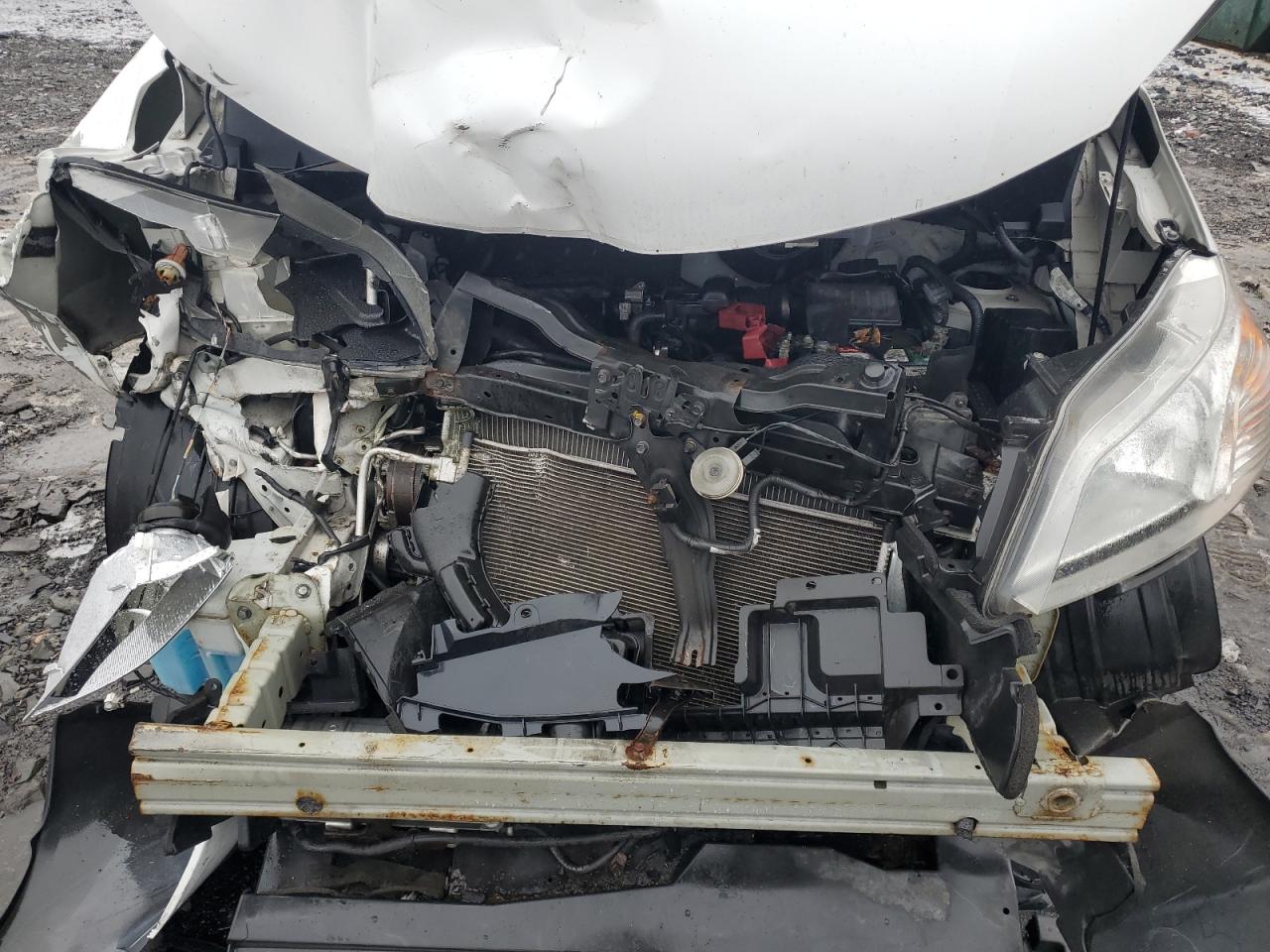 2017 Nissan NV - Image 12