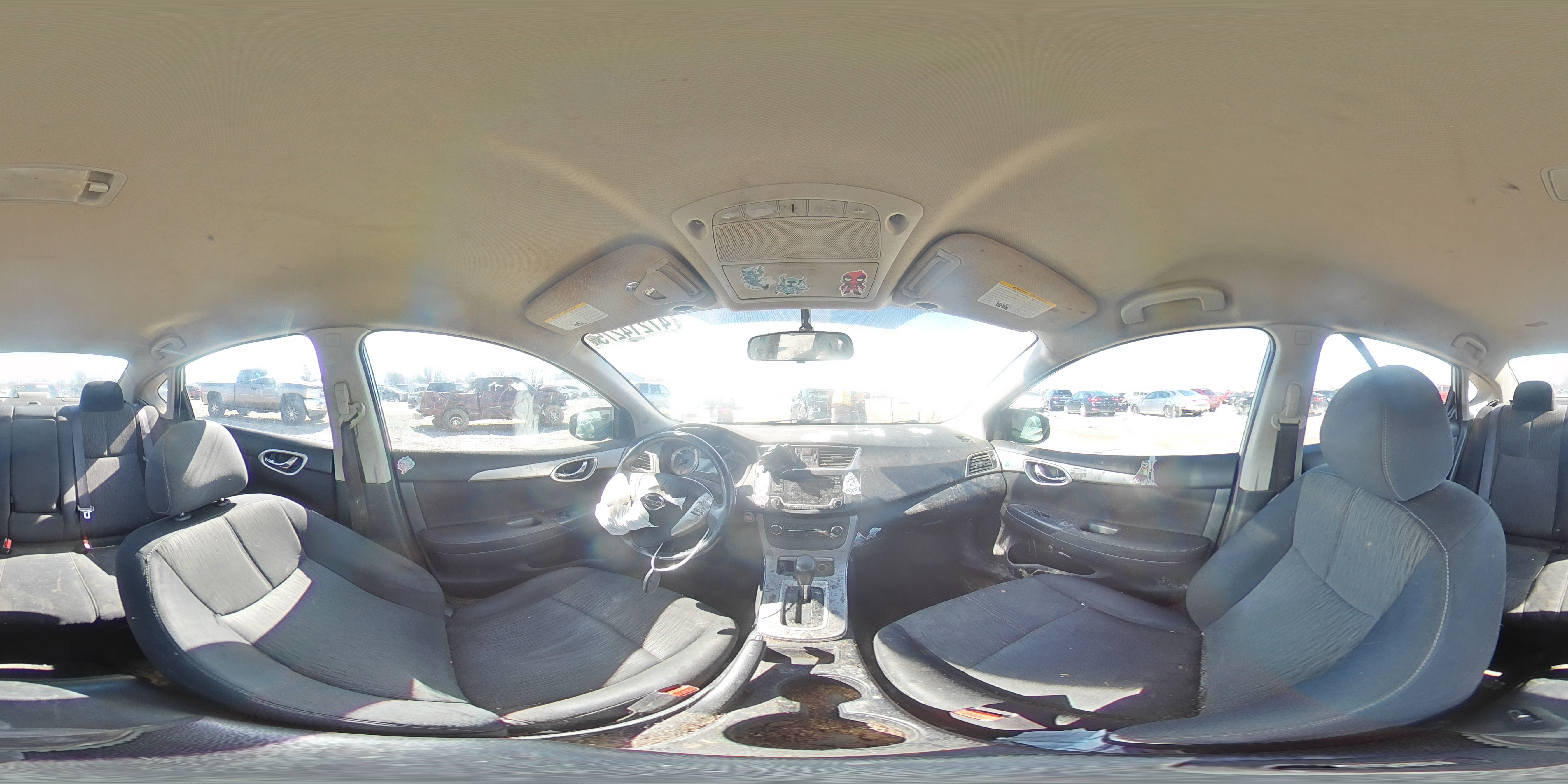 2015 Nissan Sentra - Image 13