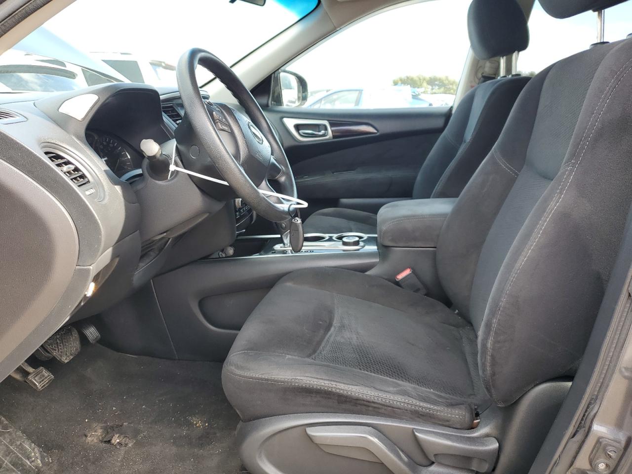 2014 Nissan Pathfinder - Image 7