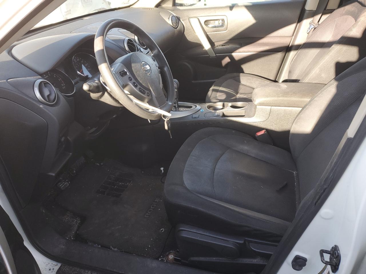 2013 Nissan Rogue - Image 7