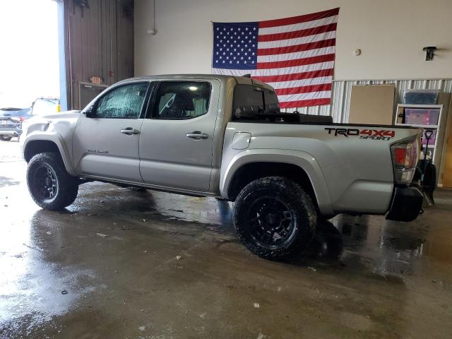  TOYOTA TACOMA 2020 Srebrny