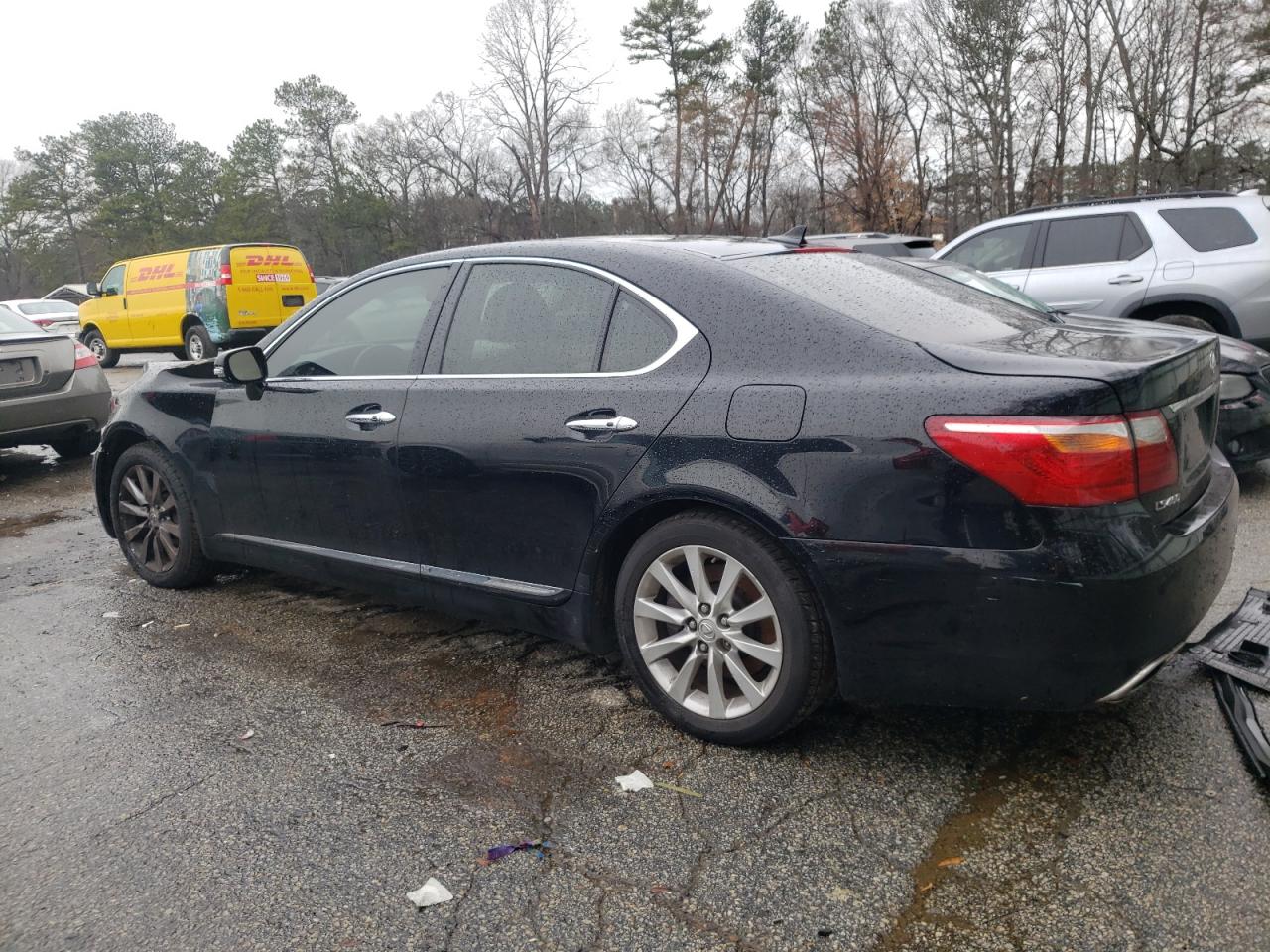 2010 Lexus LS - Image 2