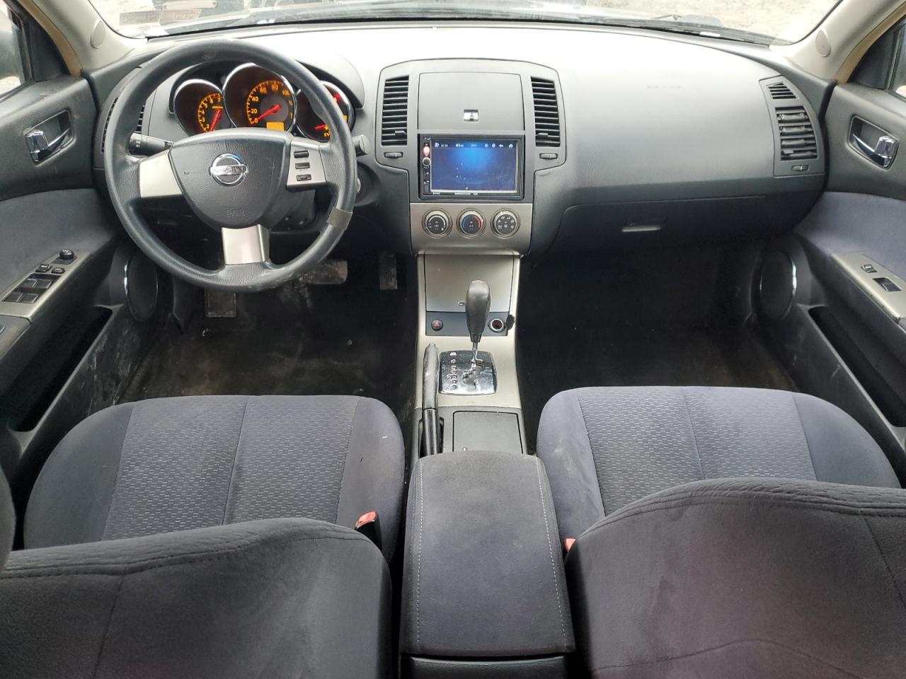 2005 Nissan Altima - Image 8