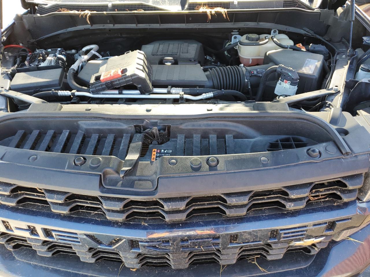 2020 Chevrolet Silverado - Image 13