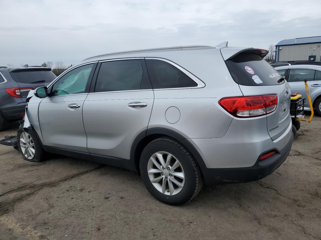 2018 Kia Sorento - Image 2