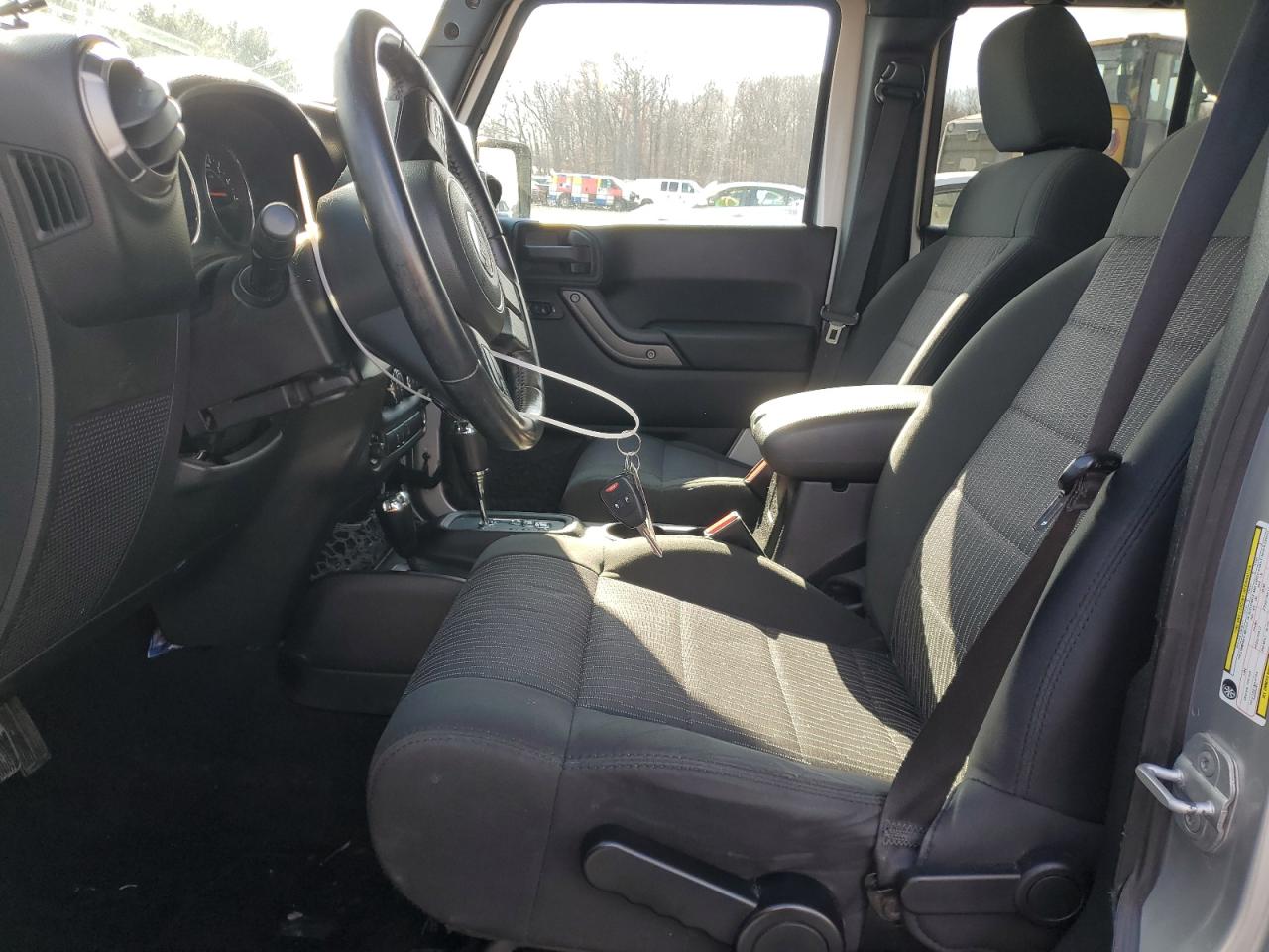 2012 Jeep Wrangler - Image 7