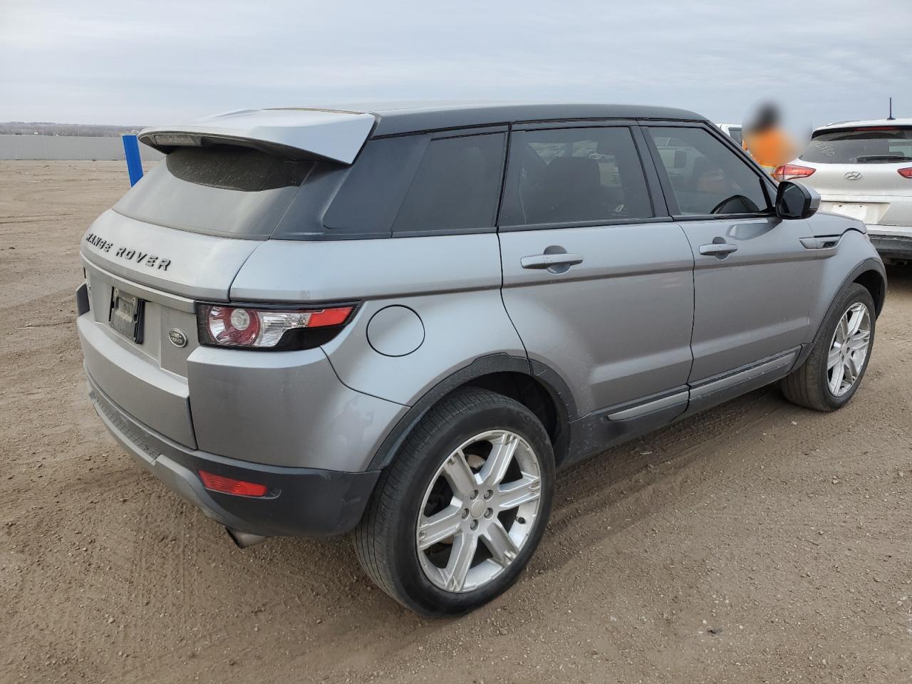 2014 Land Rover Range Rover - Image 3
