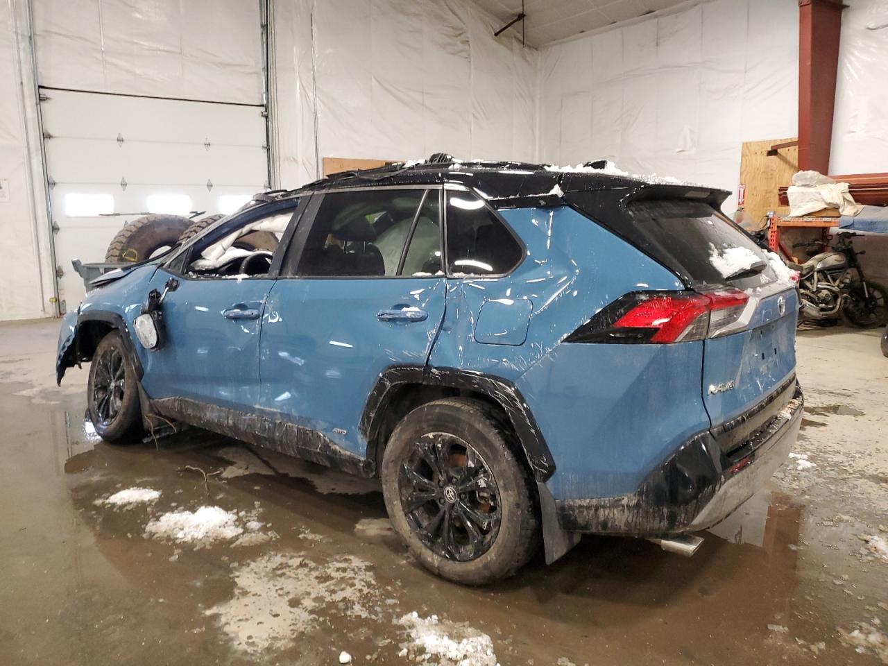 2024 Toyota RAV 4 - Image 2