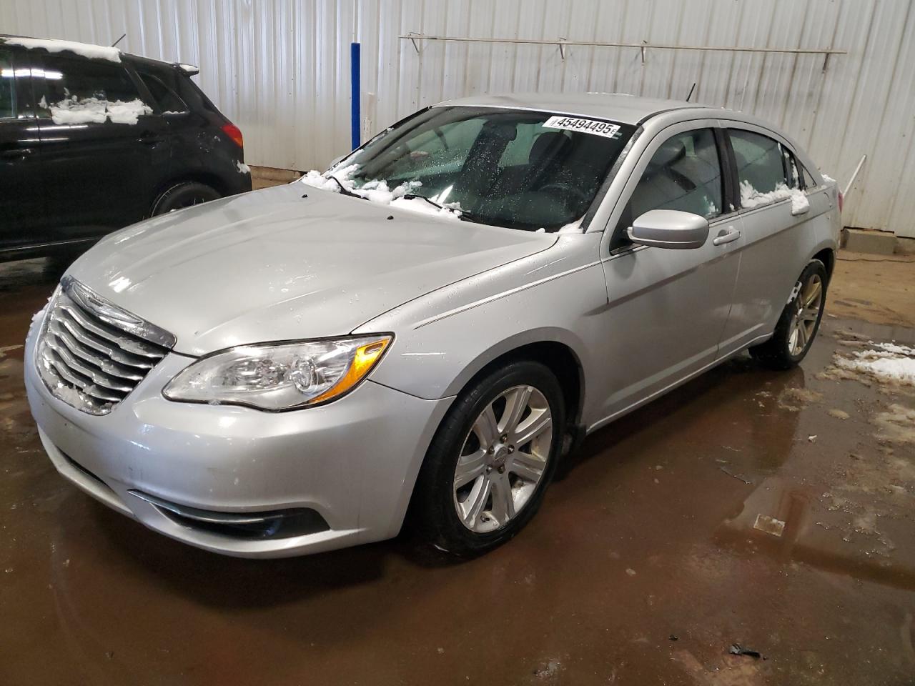 2012 Chrysler 200 Touring na sprzedaż w Lansing, MI - Front End