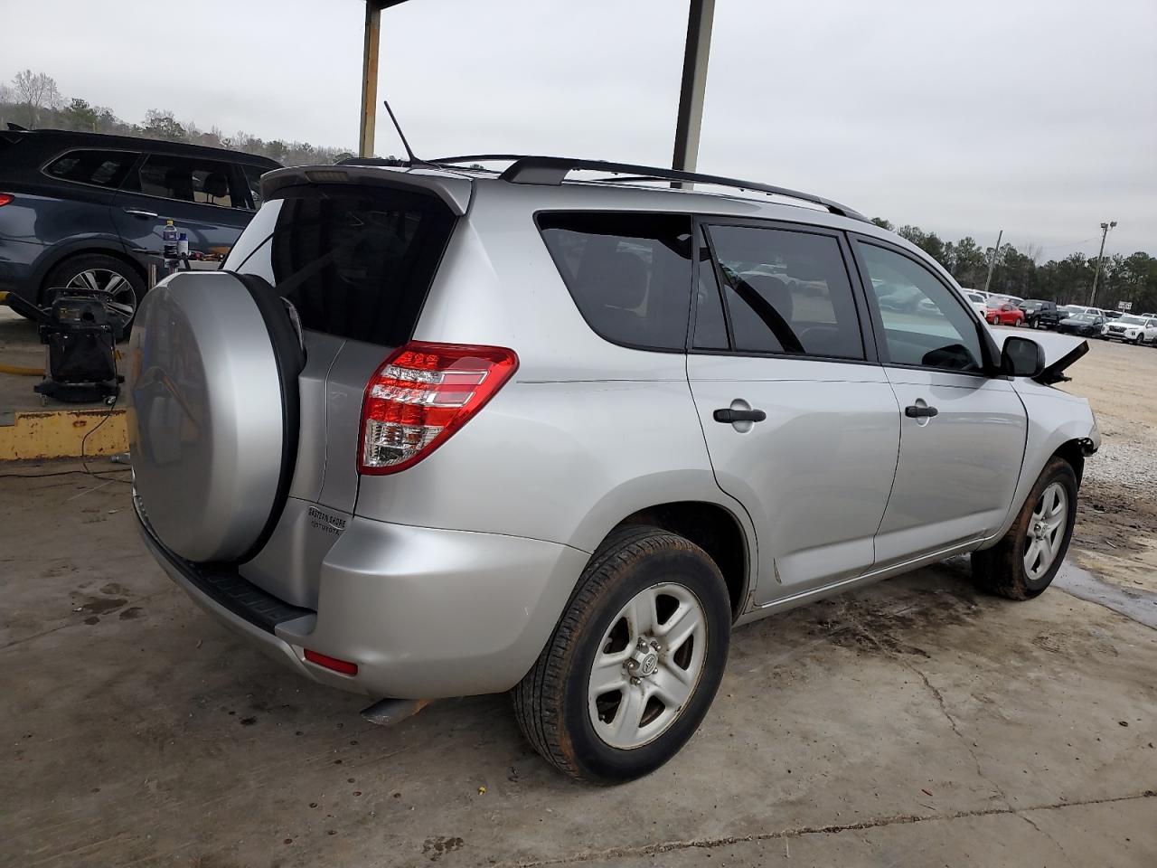 2011 Toyota RAV 4 - Image 3