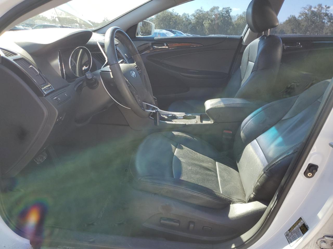 2011 Hyundai Sonata - Image 7