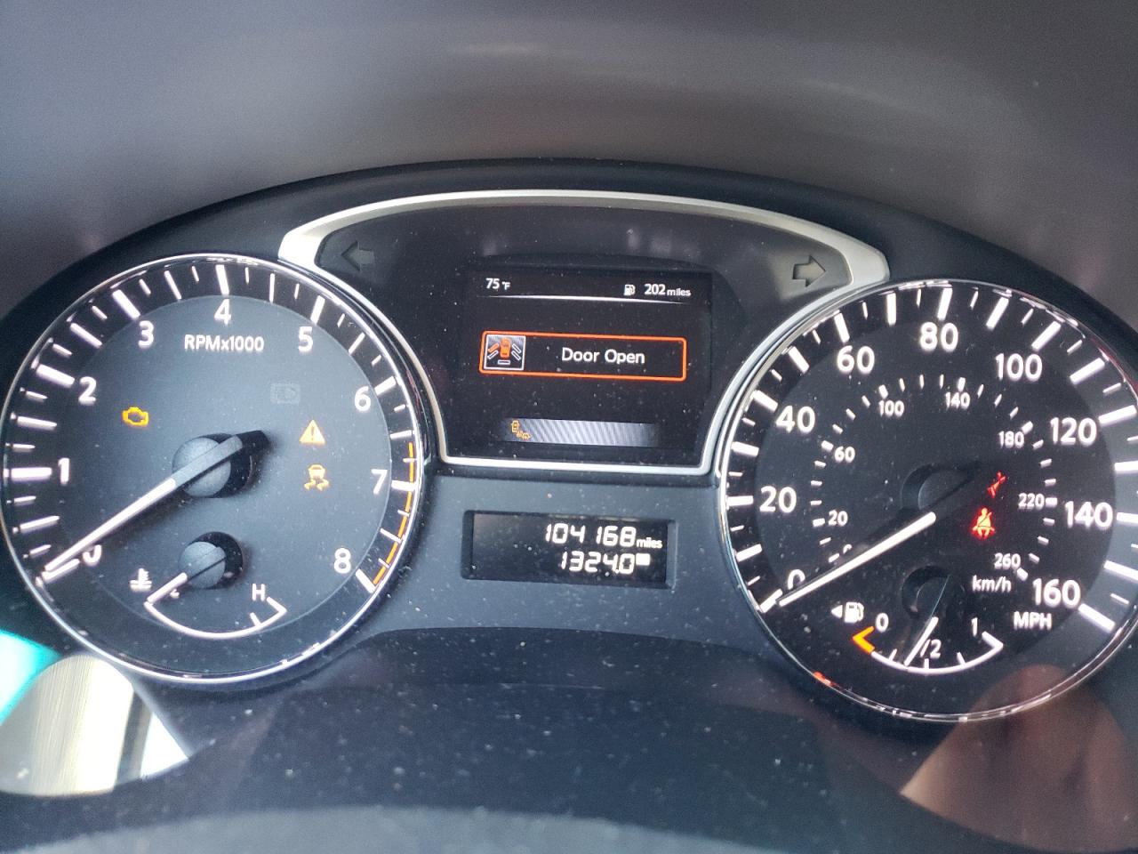 2015 Nissan Altima - Image 9