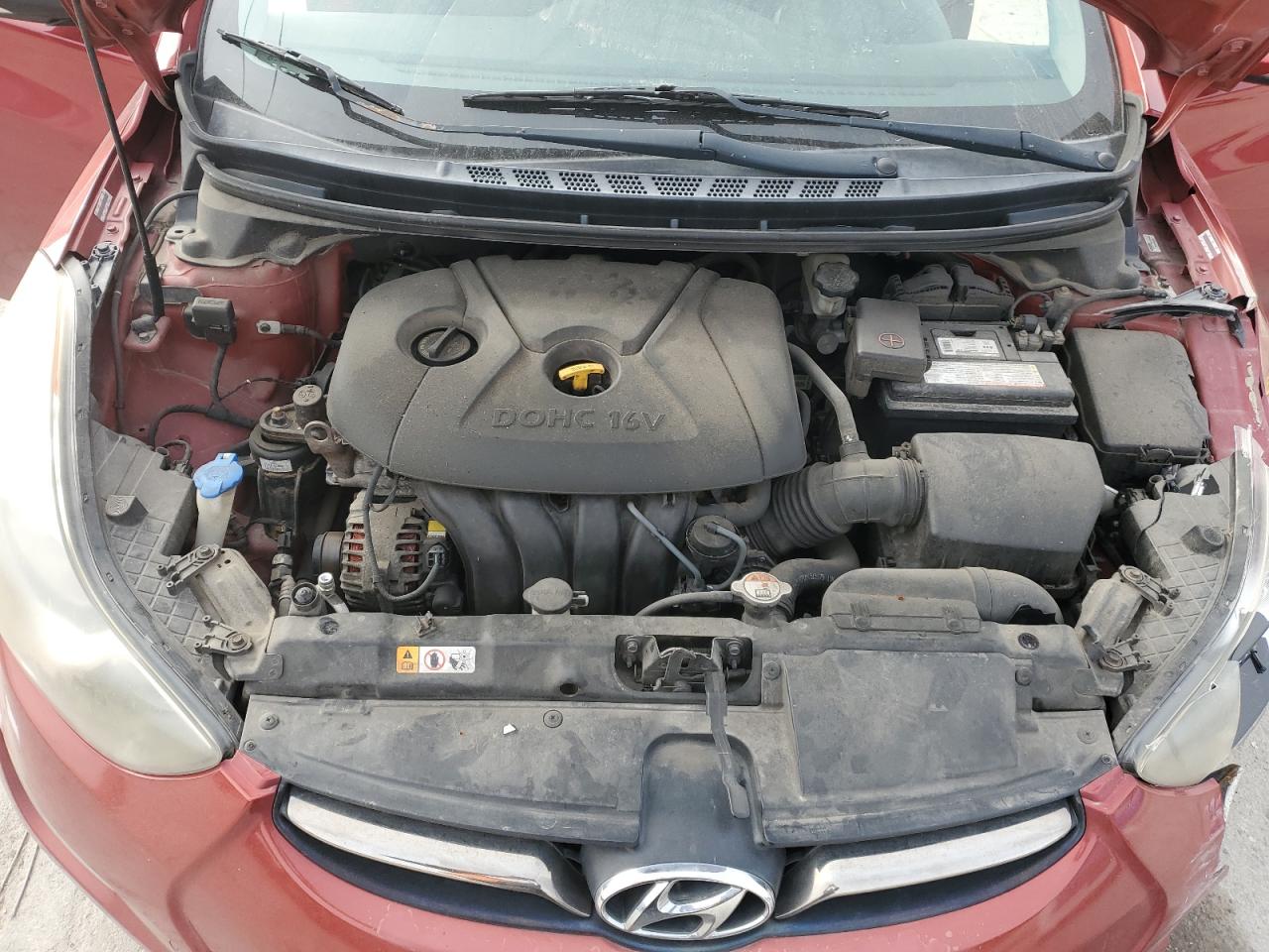 2012 Hyundai Elantra - Image 12