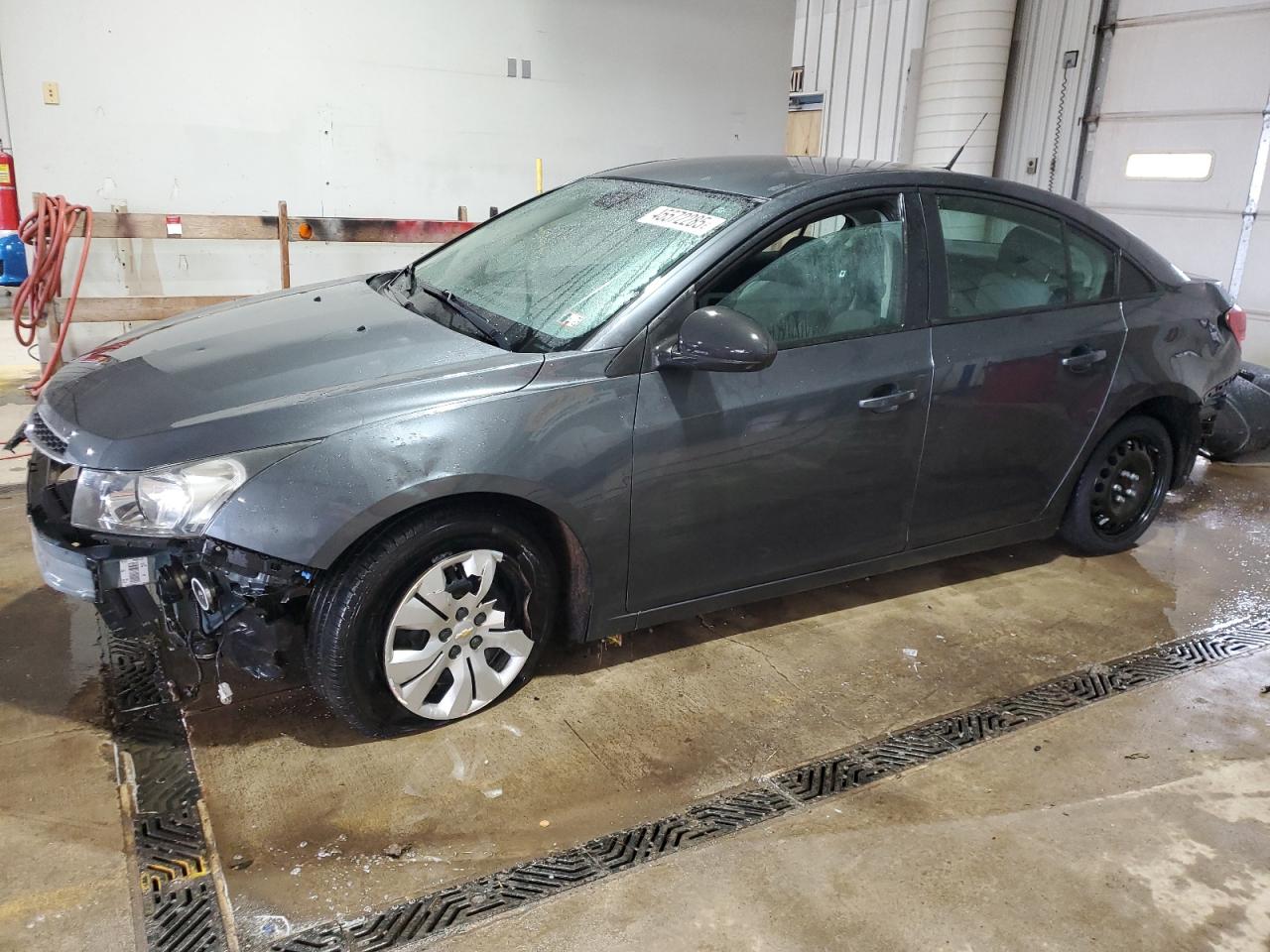 2013 Chevrolet Cruze - Image 1